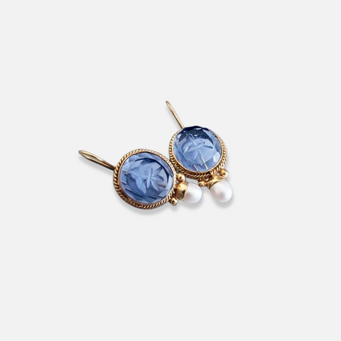 SOPHIA | Classic Pearl Earrings - Retail Flare