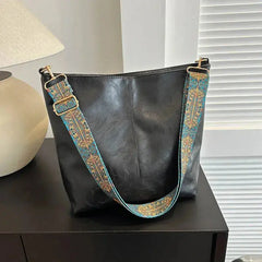 ESTHER | Vintage Shoulder Bag - Retail Flare