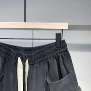 Fashion Three - dimensional Large Workwear With Pocket Shorts