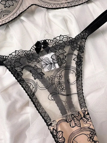 GRACELYN | Lingerie Set - Retail Flare