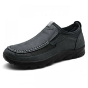 Men's casual shoes