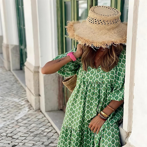 Grace | Elegant Spring Dress with a Flattering Fit - Retail Flare