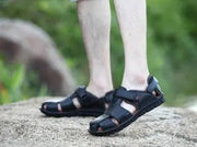 Summer leather sandals men Breathable leisure male non - slip sandals