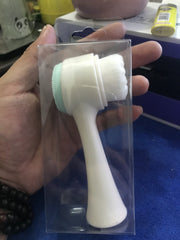 Rechargeable Beauty Skin Care Cleansing Brush – Soft bristles designed for deep cleaning without irritation