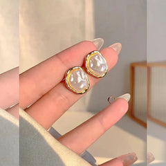 CARMEN | Elegant Pearl Earrings - Retail Flare